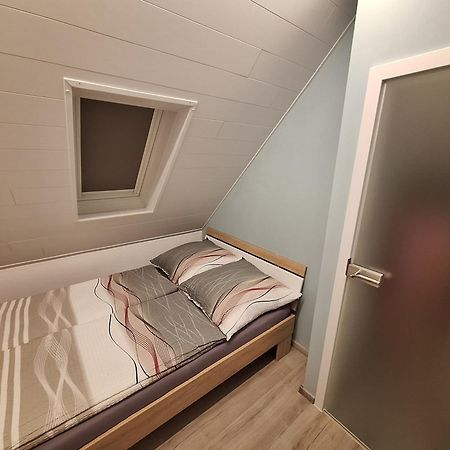 Ferienhaus Saaleblick Wettin Esterno foto