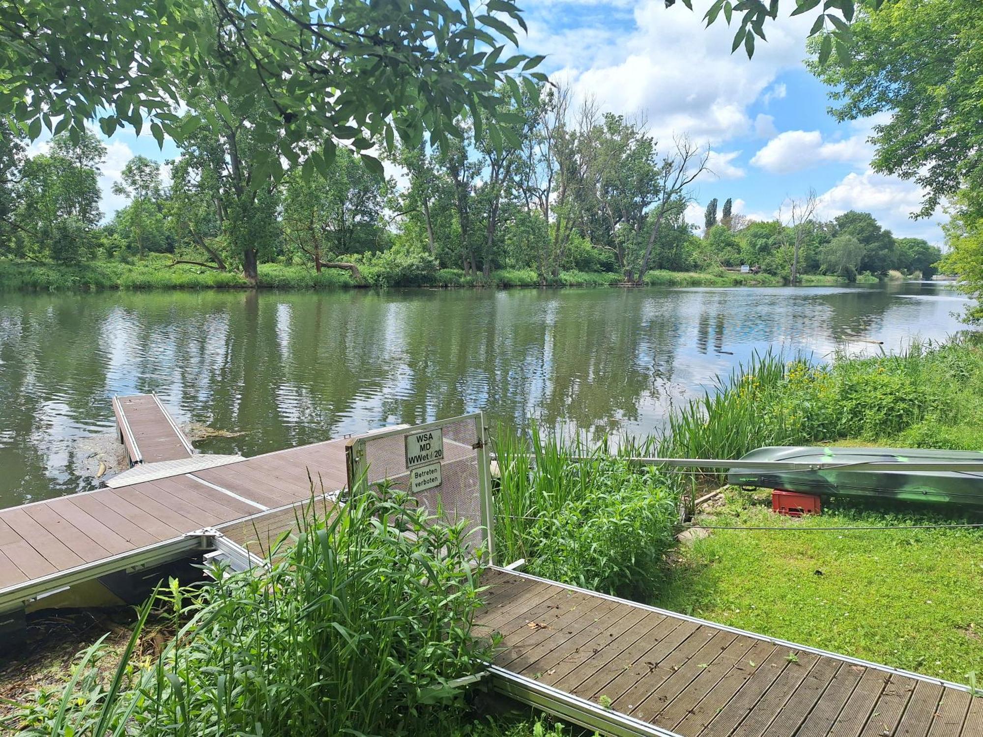 Ferienhaus Saaleblick Wettin Esterno foto